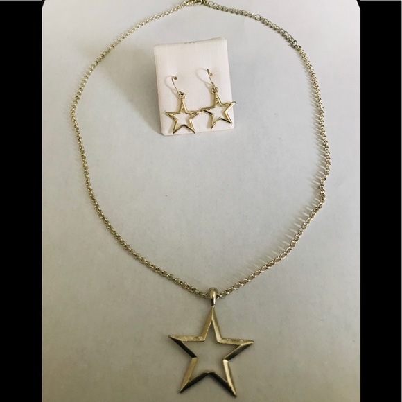 Pendant star necklace and earrings - Picture 1 of 3
